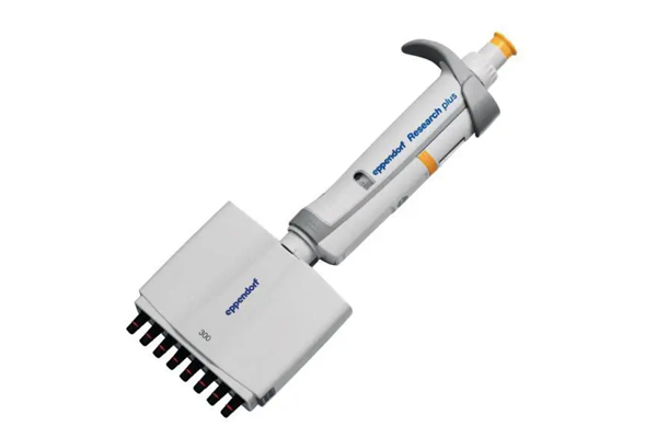 Research® plus - Mechanical Pipette